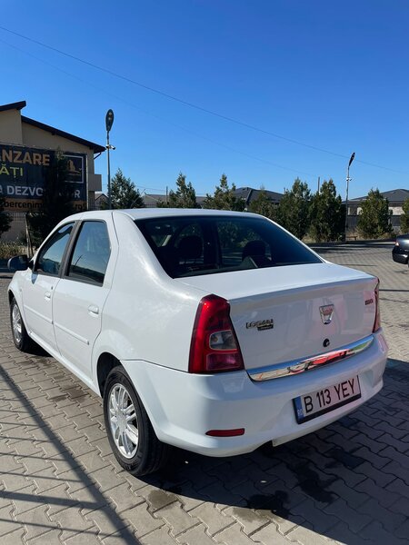 Dacia Logan